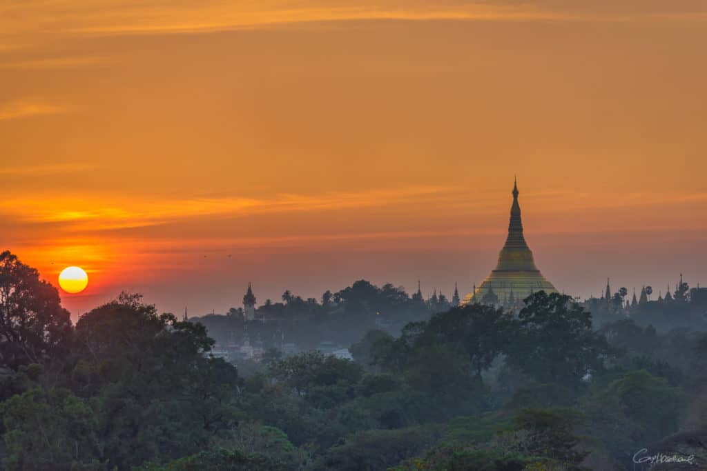 Stuppa de Shwedagon Pagoda Yangon