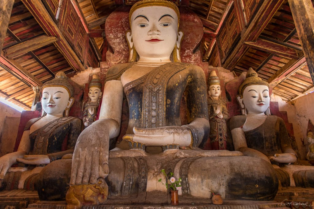 Bouddha Samkar - lac Inle