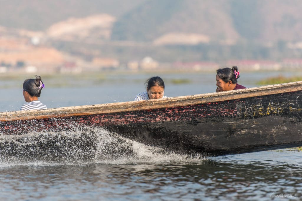 Pirogue lac Inle